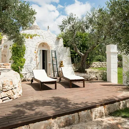 Trullo With Pool In Olive Garden *
